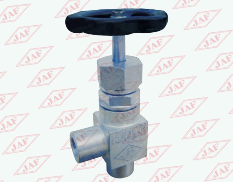 插焊連接直角截止閥J64F（B）-25（40）、插焊連接直角節(jié)流閥L64F（B）-25（40）